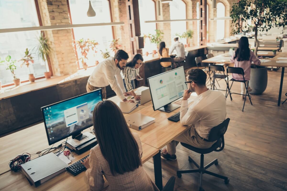 Trendy w coworkingu 2025 - czego oczekują najemcy?